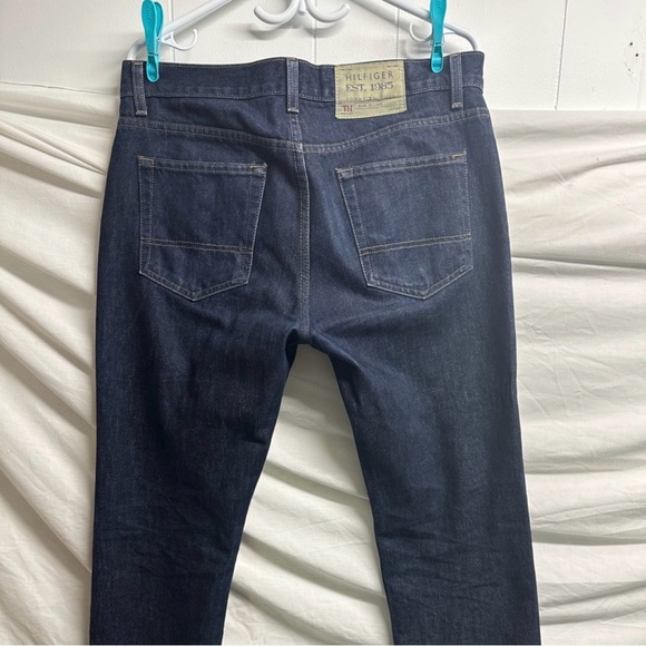 Tommy Hilfiger Men's Deep Indigo bootcut Jeans - Picture 1 of 5